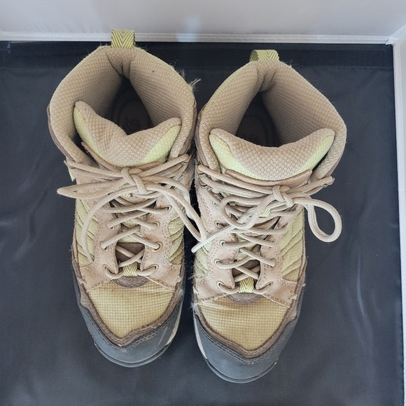 Danner Boots Sobo Mid 6" Taupe Green Leather Women's 8.5 Work Hiking Outdoor - Picture 4 of 9